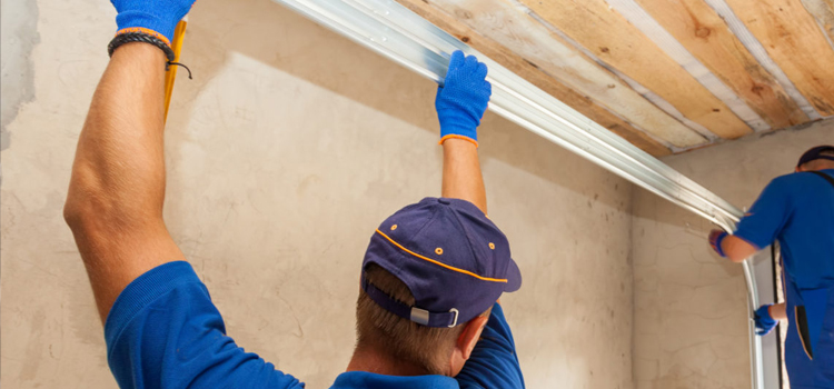 commercial overhead garage door repair in Stevenson Ranch